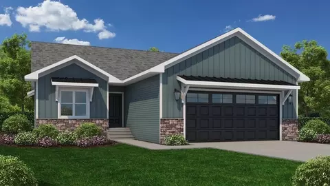 000 Buck Tail Dr, Altoona, WI 54720