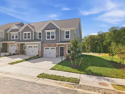 18783 Palisades Rdg, Moseley, VA 23120