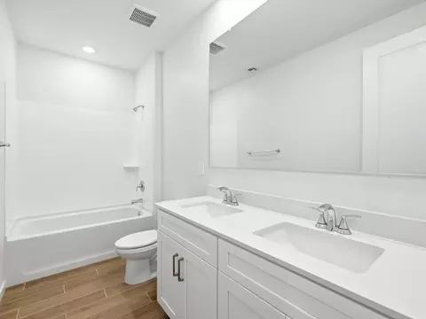 Bath - 1126 W Haynes Way, Apache Junction, AZ 85120 photo 4 of 7