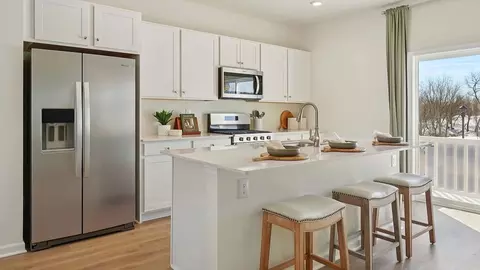 Kitchen - 33 Clementon Rd E, Gibbsboro, NJ 08026 photo 4 of 9