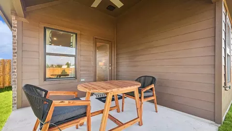 Exterior - 931 Cherrystone Loop, Buda, TX 78610 photo 6 of 8