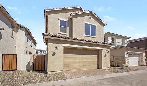 Exterior - 10295 S Cave Spring Trl, Apache Junction, AZ 85120 photo 2 of 6