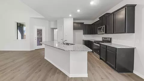 Kitchen - 2204 Chloe Ln, Anna, TX 75409 photo 1 of 9