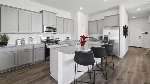 Kitchen - 2204 Chloe Ln, Anna, TX 75409 photo 9 of 9