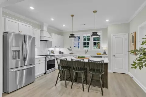 Kitchen - 173 9, Auburn, AL 36830 photo 5 of 8