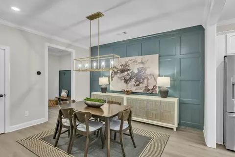 Dining - 173 9, Auburn, AL 36830 photo 3 of 4