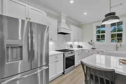 Kitchen - 173 9, Auburn, AL 36830 photo 8 of 8