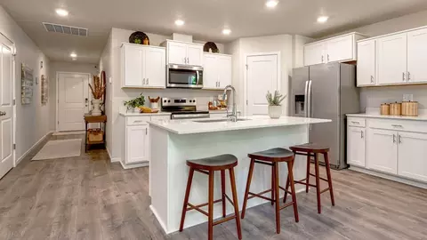 Kitchen - 3341 Eden Way, Eugene, OR 97404 photo 5 of 9