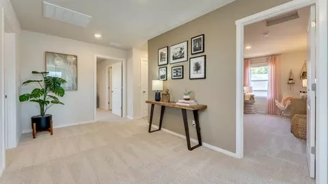 Entry Way - 3341 Eden Way, Eugene, OR 97404 photo 2 of 3