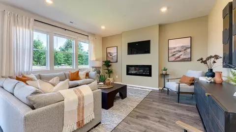 Living - 3341 Eden Way, Eugene, OR 97404 photo 1 of 6