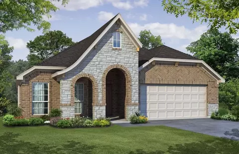 Exterior - 902 Misty Ln, Cleburne, TX 76033 photo 3 of 5