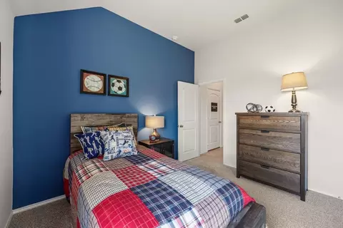 Bedroom - 902 Misty Ln, Cleburne, TX 76033 photo 3 of 4