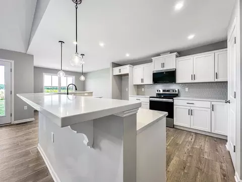 Kitchen - 00 Betteker Ln, Saint Thomas, PA 17252 photo 5 of 15