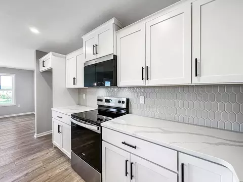 Kitchen - 00 Betteker Ln, Saint Thomas, PA 17252 photo 4 of 15
