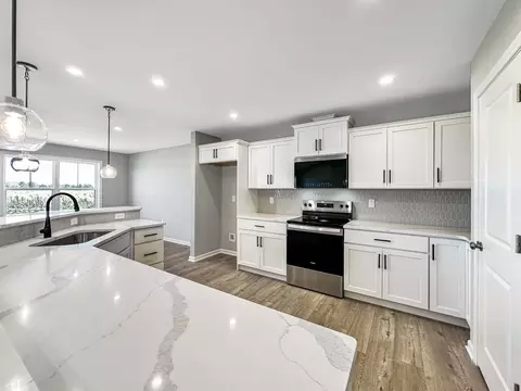 Kitchen - 00 Betteker Ln, Saint Thomas, PA 17252 photo 2 of 15