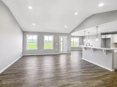 Living - 00 Betteker Ln, Saint Thomas, PA 17252 photo 1 of 6