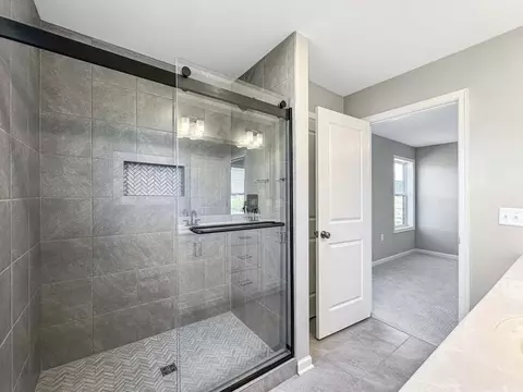 Bath - 00 Betteker Ln, Saint Thomas, PA 17252 photo 5 of 9