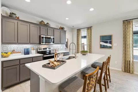 Kitchen - 1620 Macadamia Ct, Aubrey, TX 76227 photo 4 of 7