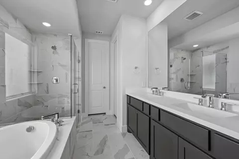 Bath - 2612 Gateway Pl, Celina, TX 75009 photo 4 of 4