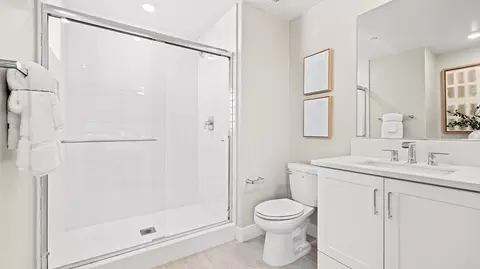 Bath - 604 Sonia, Irvine, CA 92618 photo 2 of 5