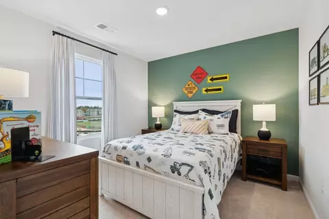 Bedroom - 1016 Debutant Dr, Thomson, GA 30824 photo 6 of 8