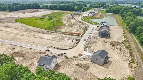 View/Area - 16290 Rogan Dr, Linden, MI 48451 photo 12 of 14
