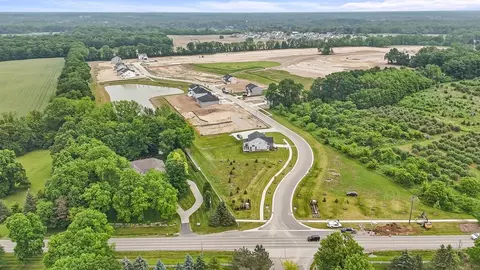 View/Area - 16290 Rogan Dr, Linden, MI 48451 photo 9 of 14