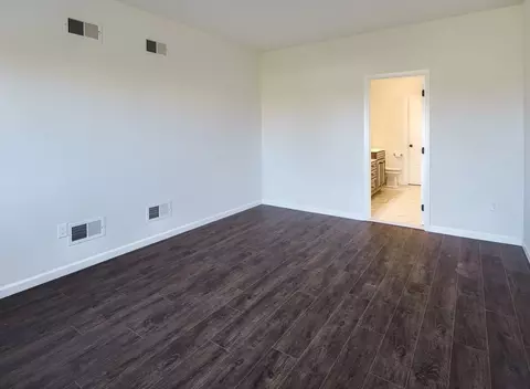 Bedroom - Hershey Lane, Lancaster, PA 17601 photo 13 of 26