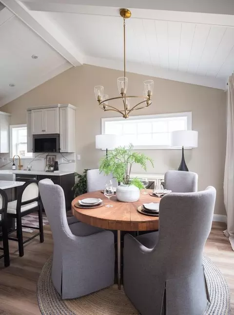 Dining - Hershey Lane, Lancaster, PA 17601 photo 9 of 11