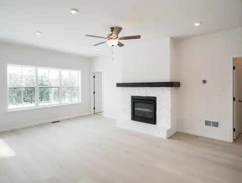 Living - Hershey Lane, Lancaster, PA 17601 photo 23 of 43