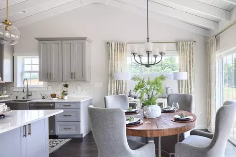 Dining - Hershey Lane, Lancaster, PA 17601 photo 5 of 11