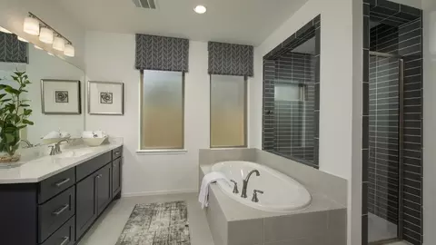 Bath - 792 Cedarwood Ct, Haslet, TX 76052 photo 3 of 3