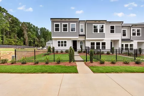 6323 Haller St, Charlotte, NC 28227