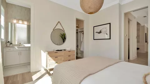 Bedroom - 8308 Golden Beach Ct, Parrish, FL 34219 photo 7 of 11