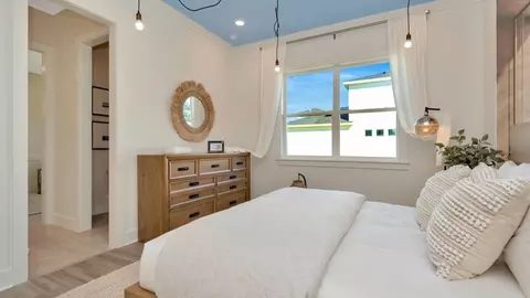 Bedroom - 8308 Golden Beach Ct, Parrish, FL 34219 photo 9 of 11