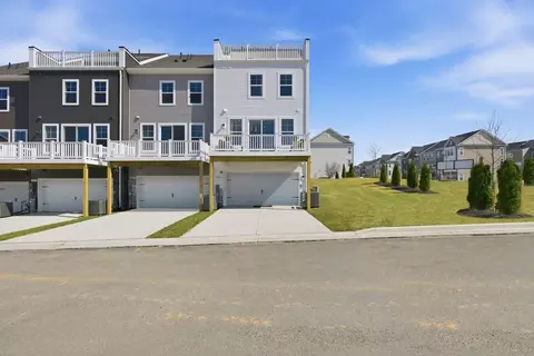 Exterior - 2001 Twisted Oak Pl, Hanover, MD 21076 photo 4 of 10