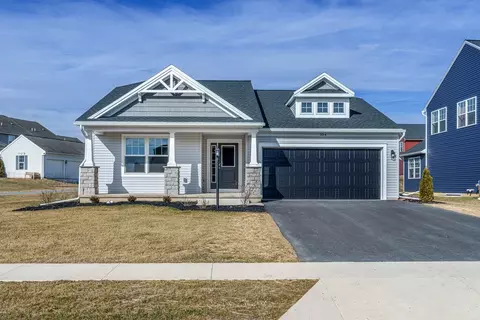 300 Amberleigh Ln, Shippensburg, PA 17257