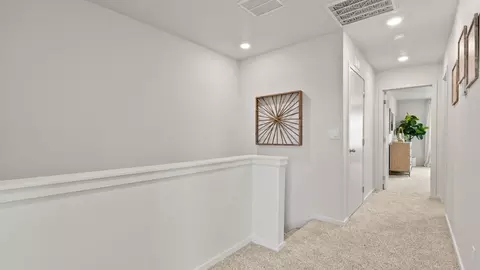 Entry Way - 5225 E Frederick Ave, Spokane, WA 99217 photo 2 of 2