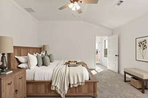 Bedroom - Vaughn Road, Centerton, AR 72719 photo 2 of 13