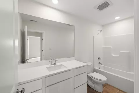 Bath - 10413 Texas St, Crown Point, IN 46307 photo 2 of 4