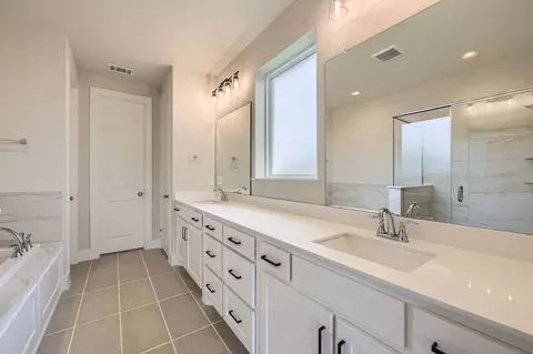 Bath - 4801 Triadic Ln, Prosper, TX 75078 photo 2 of 11