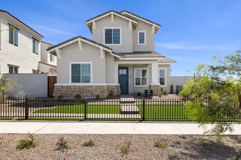Exterior - 26324 N 22nd Dr, Phoenix, AZ 85085 photo 5 of 6
