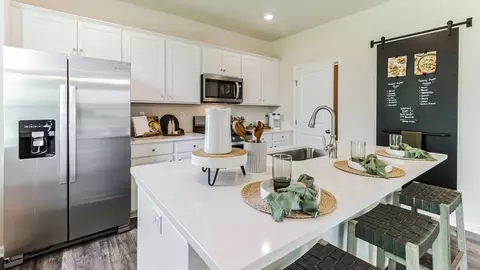 2046 Paperback Way, York, PA 17408