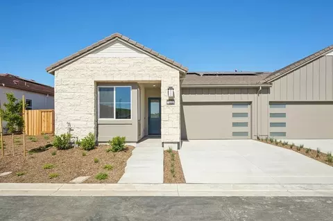 1135 Riverbend Dr, Brentwood, CA 94513 photo 1