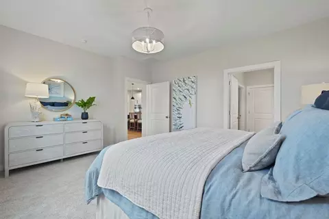 Bedroom - 303 E Pyrenees Dr, Wellford, SC 29385 photo 3 of 7
