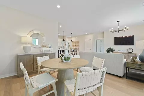 Dining - 303 E Pyrenees Dr, Wellford, SC 29385 photo 1 of 3