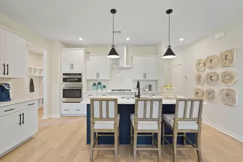 Kitchen - 303 E Pyrenees Dr, Wellford, SC 29385 photo 1 of 9