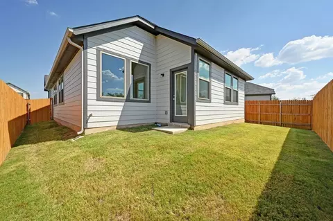 270 Bendecido Loop, Elgin, TX 78621 photo 25