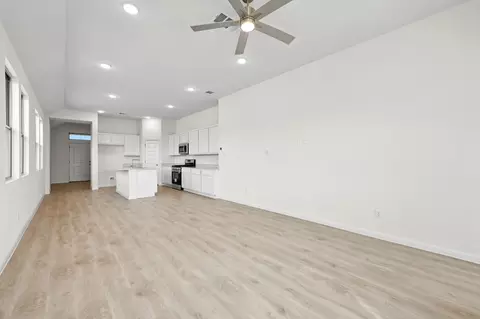 270 Bendecido Loop, Elgin, TX 78621 photo 13