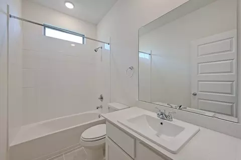 270 Bendecido Loop, Elgin, TX 78621 photo 22